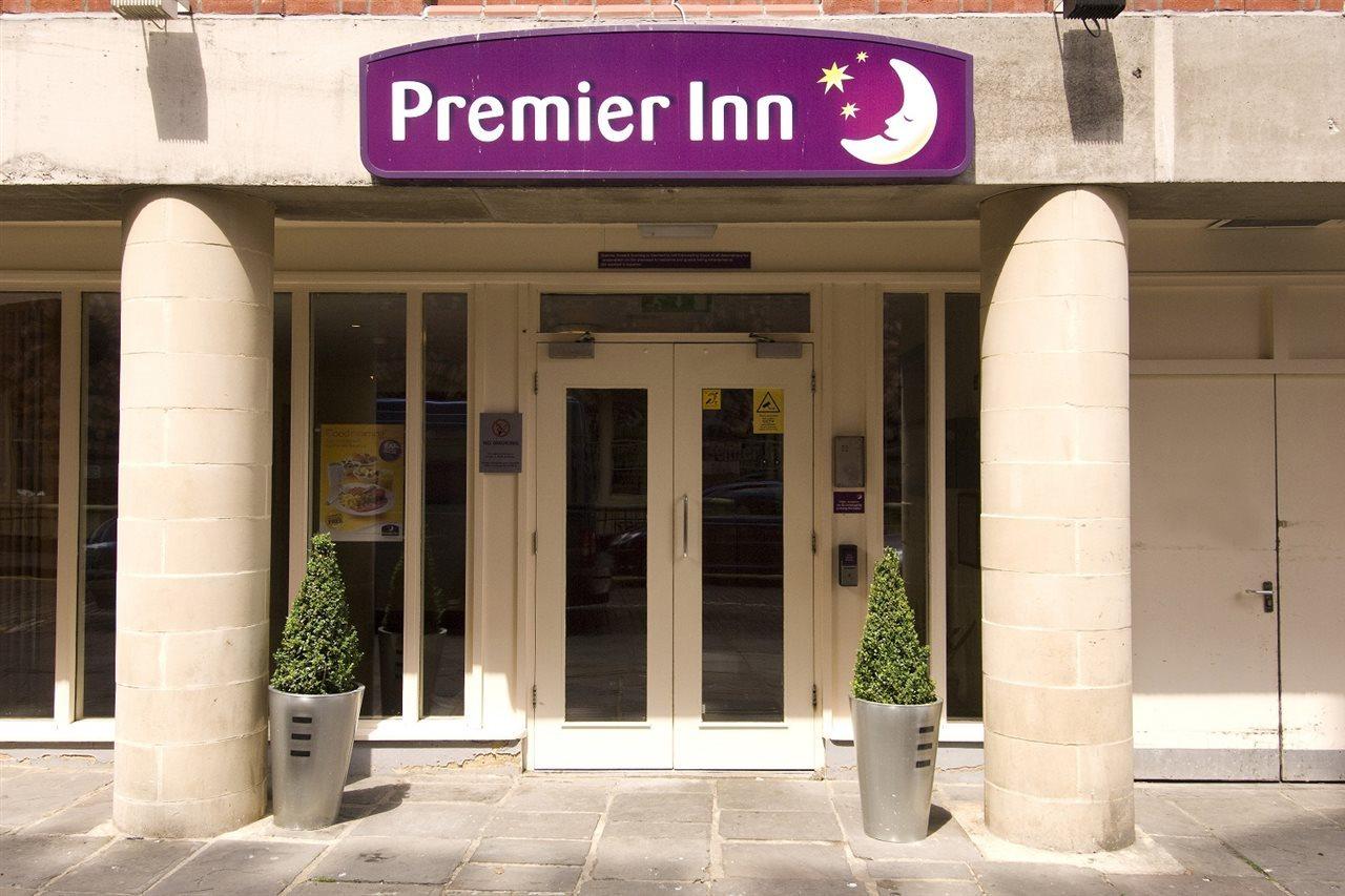 Premier Inn Bristol City Centre King Street Extérieur photo