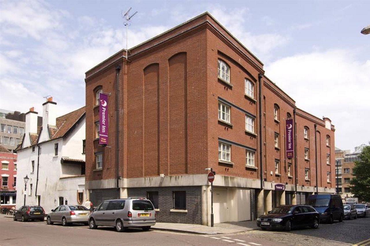 Premier Inn Bristol City Centre King Street Extérieur photo